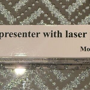 Wireless Presenter with Laser Pointer